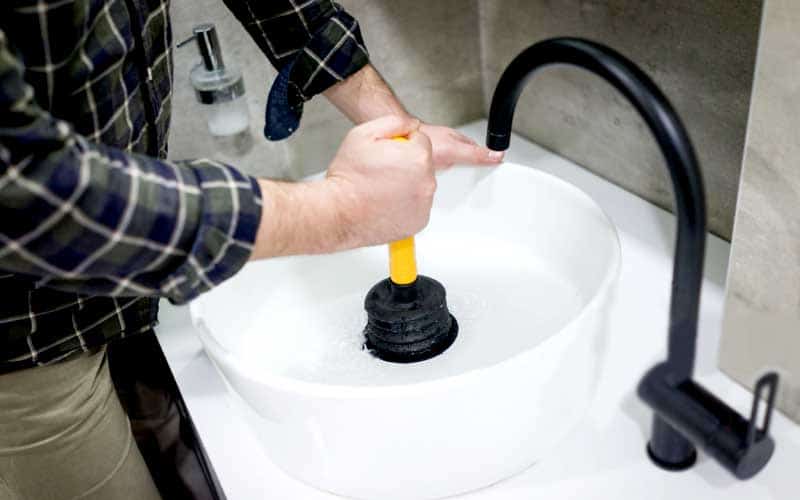 Some Ways You Can Prevent Kitchen Sink Clogs